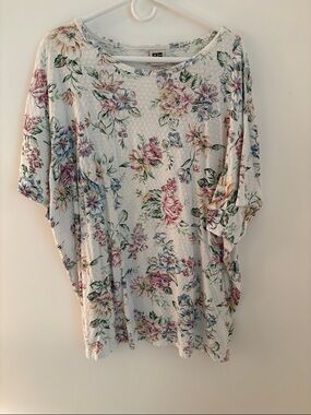 Basic Editions White Floral Scoop Neck Tunic